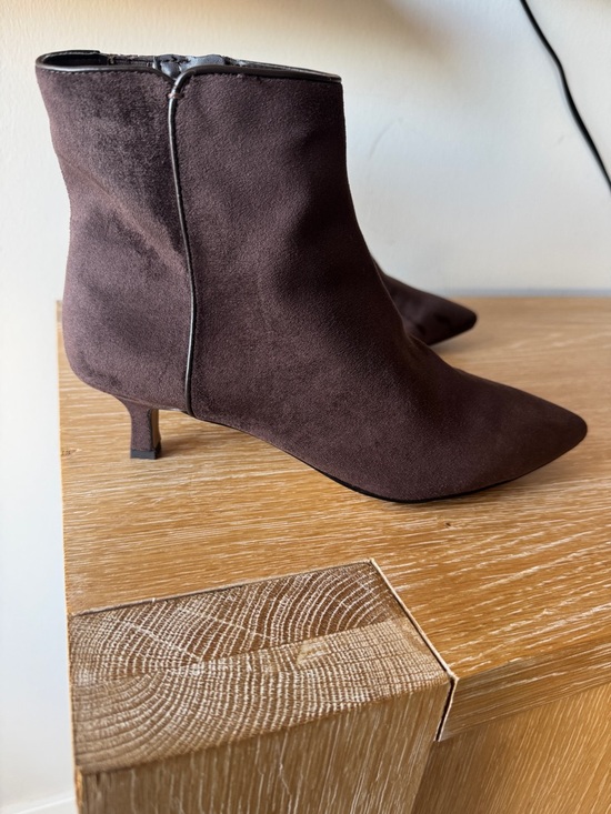 J. Crew Factory Shoes - NWOB! J. CREW FACTORY Women’s Sueded Pointy-Toe Boots Rustic Brown Size 10